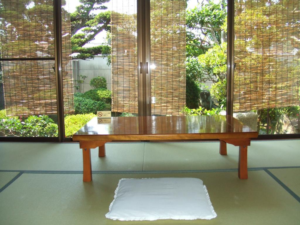 Ryokan Ginsuikaku Maizuru Exterior photo